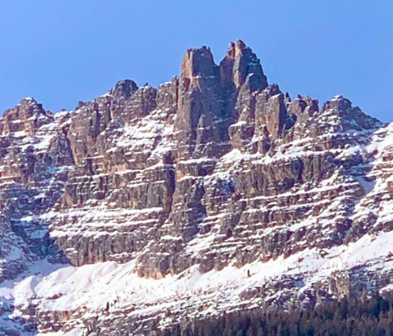 Apartamento Ca' Dello Scoiattolo Cortina dʼAmpezzo Exterior foto