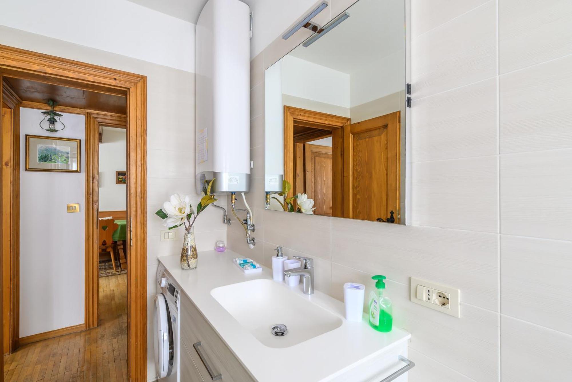 Apartamento Ca' Dello Scoiattolo Cortina dʼAmpezzo Exterior foto